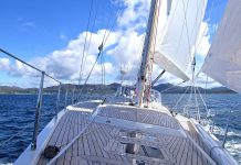 הצעת נישואין במרינה הרצליה על יאכטה